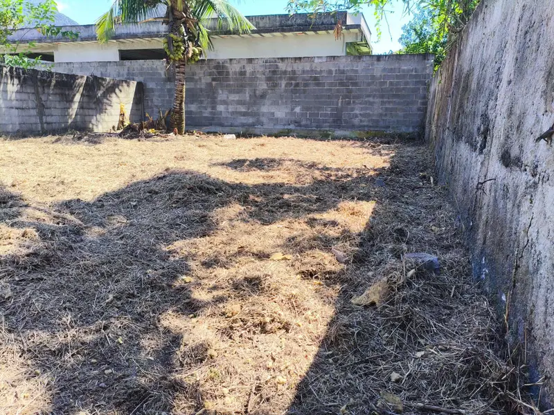 TERRENO A VENDA - Miniatura 2